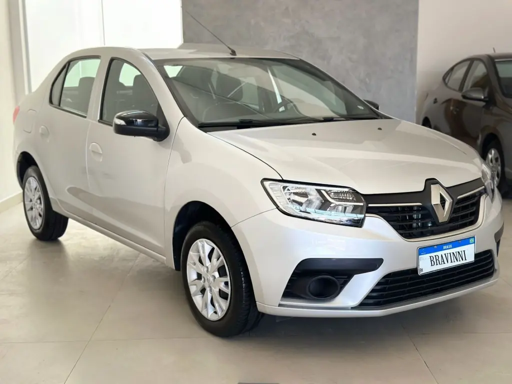 RENAULT Logan - Foto