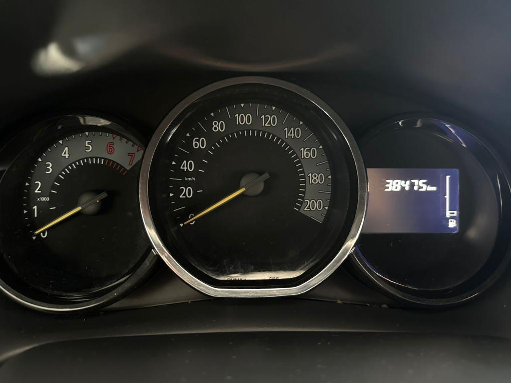 RENAULT Logan - Foto