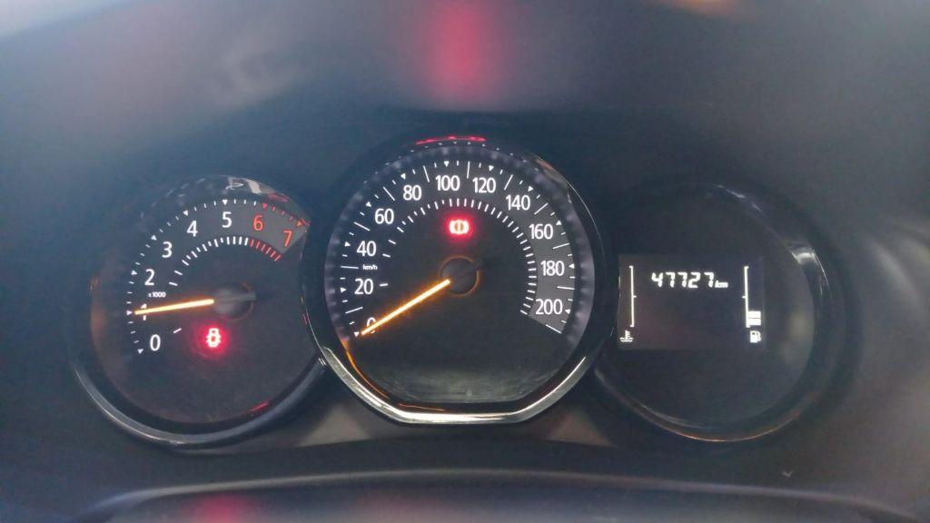 RENAULT Logan - Foto