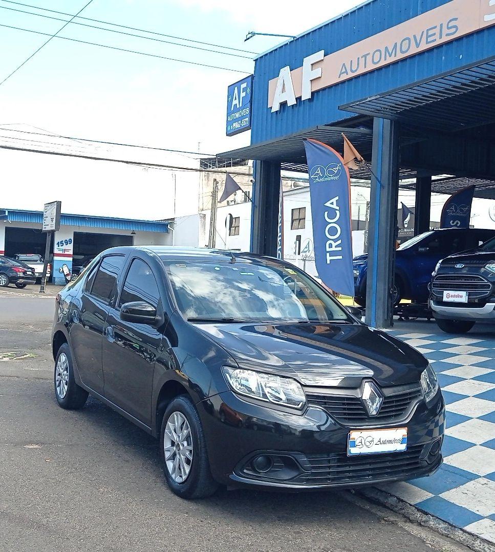 RENAULT Logan