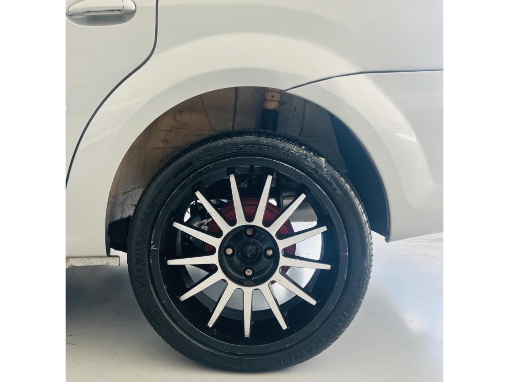 RENAULT Logan - Foto