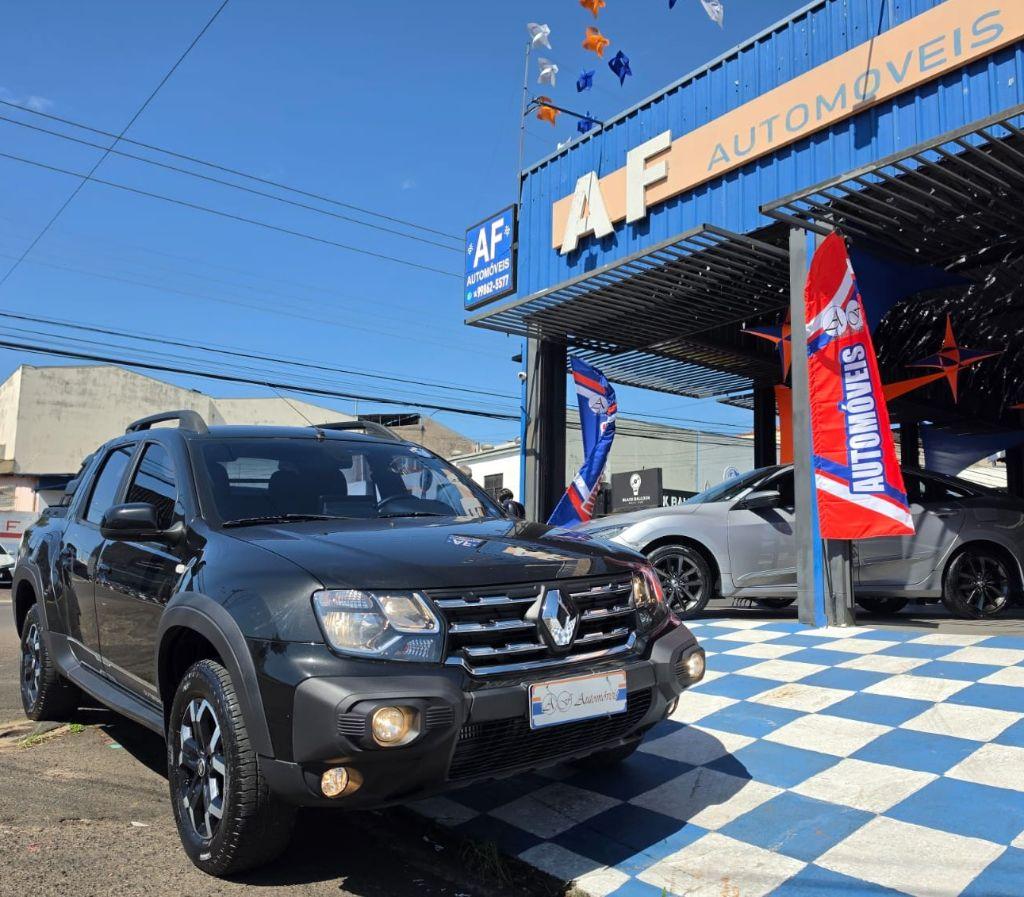 RENAULT Oroch