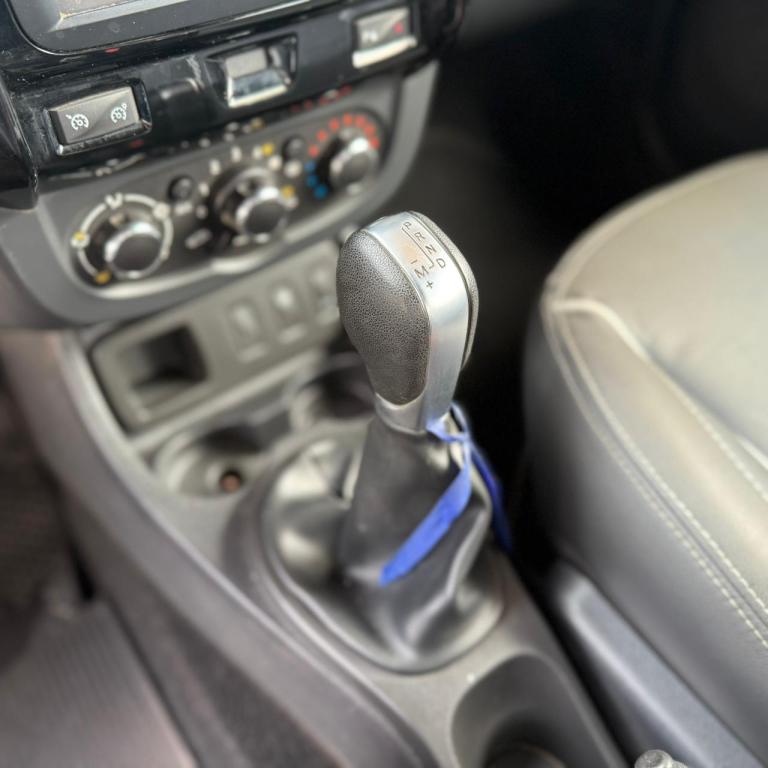 RENAULT Oroch - Foto