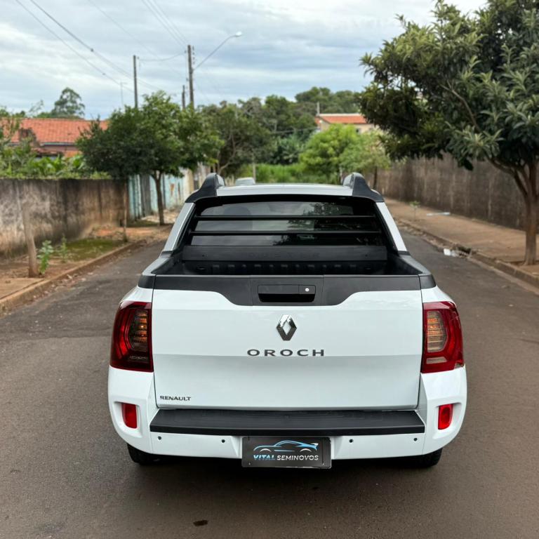 RENAULT Oroch - Foto