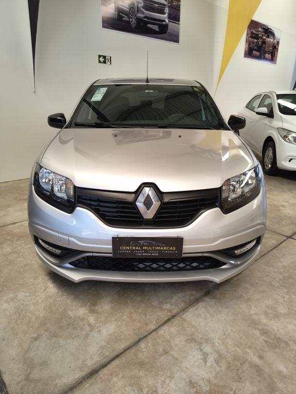 RENAULT Sandero - Foto