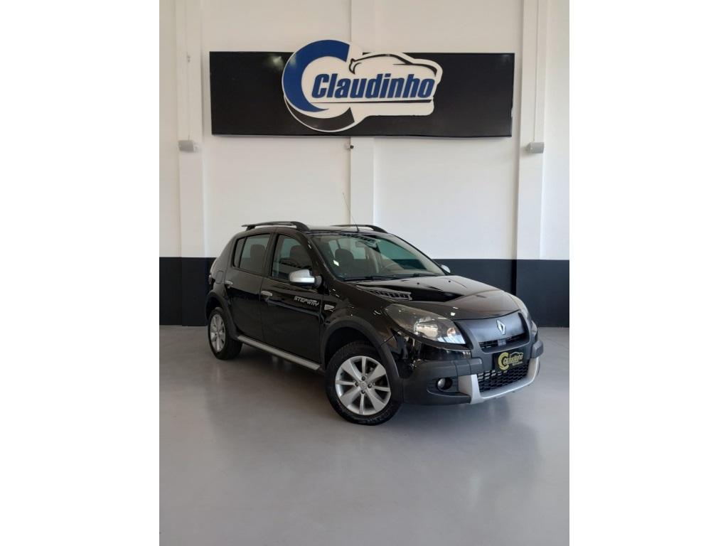 RENAULT Sandero - Foto