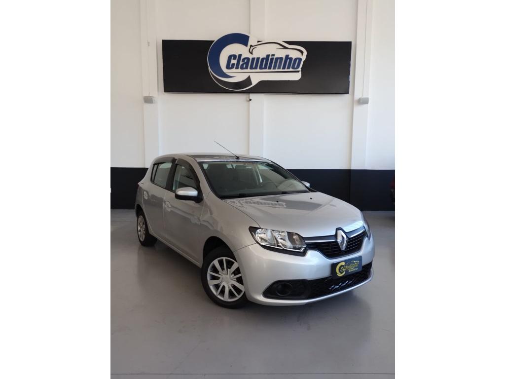 RENAULT Sandero - Foto