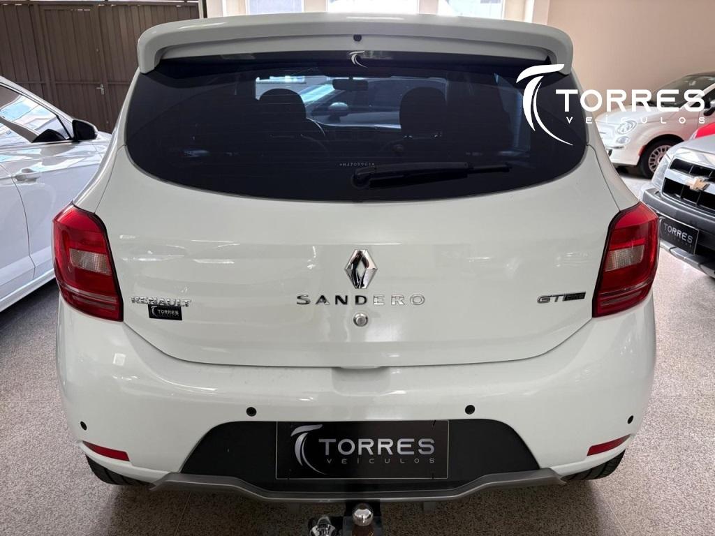 RENAULT Sandero - Foto