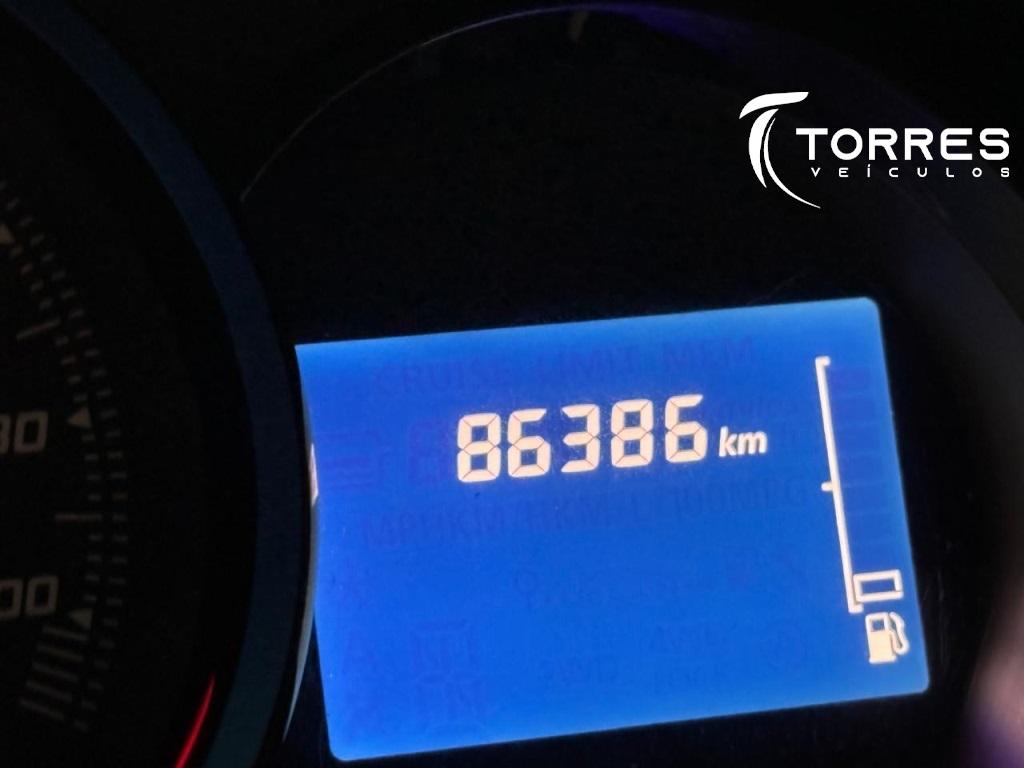 RENAULT Sandero - Foto