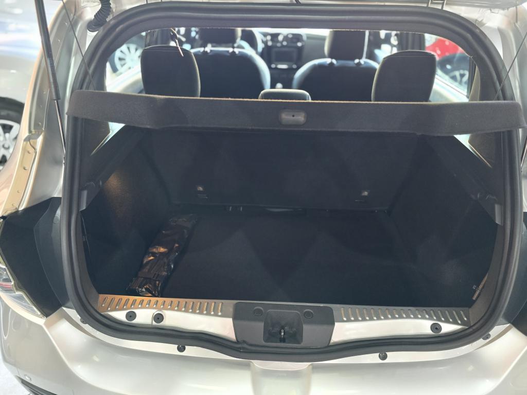 RENAULT Stepway - Foto