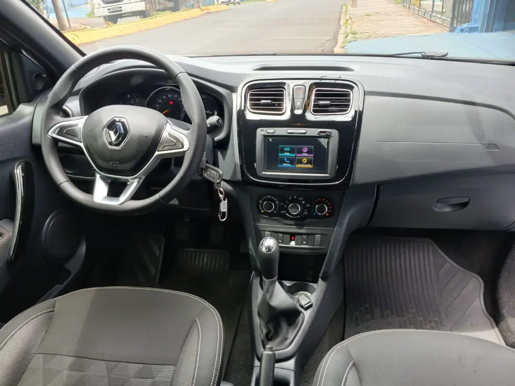 RENAULT Stepway - Foto