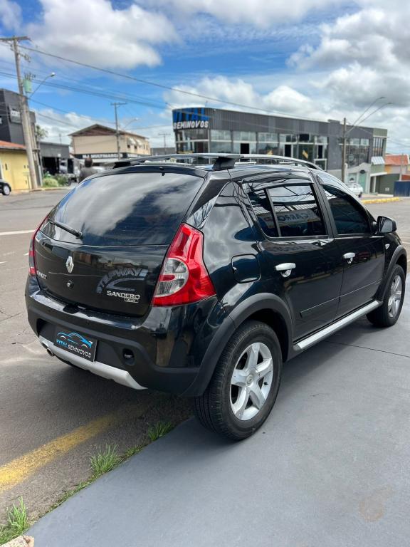 RENAULT Stepway - Foto