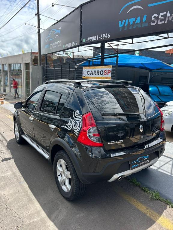 RENAULT Stepway - Foto