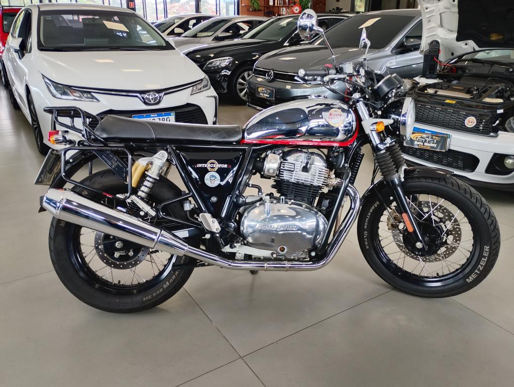 ROYAL ENFIELD Interceptor 650 - Foto