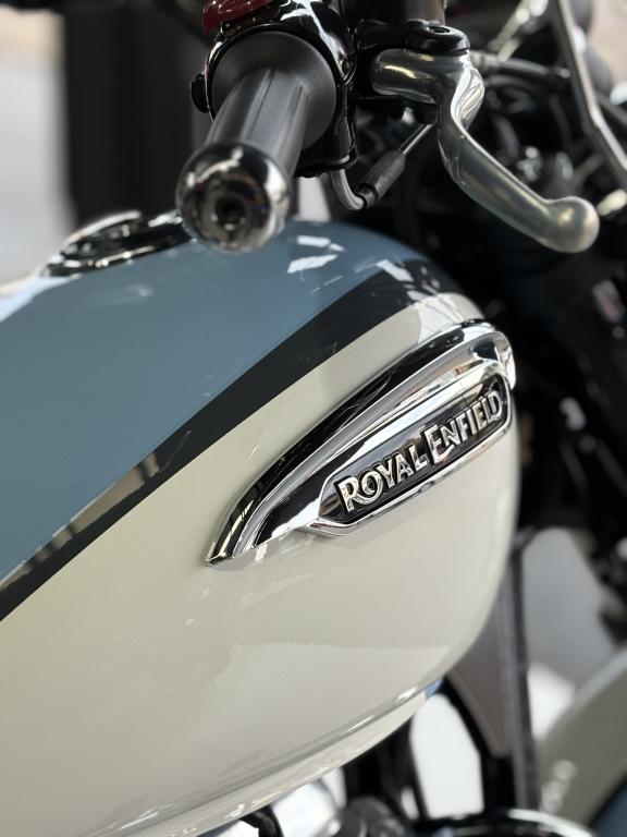 ROYAL ENFIELD Meteor 350 - Foto