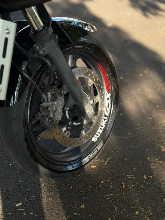 SUZUKI Bandit 650 - Foto