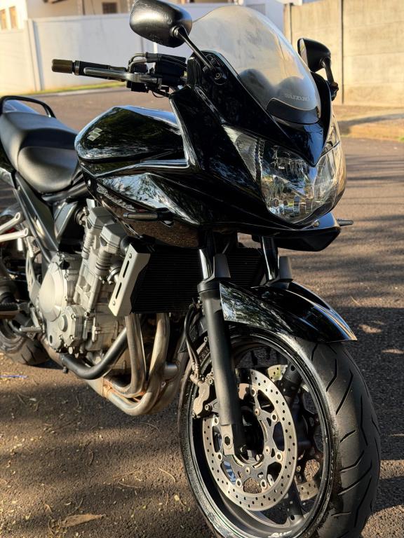 SUZUKI Bandit 650 - Foto