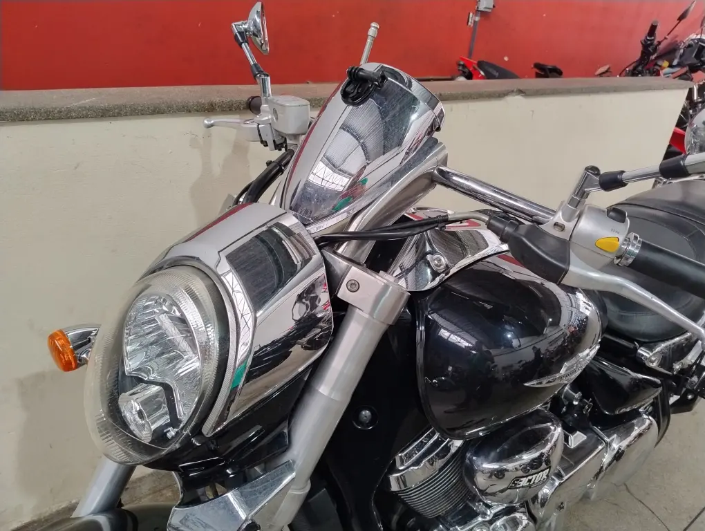 SUZUKI Boulevard M 1500 - Foto