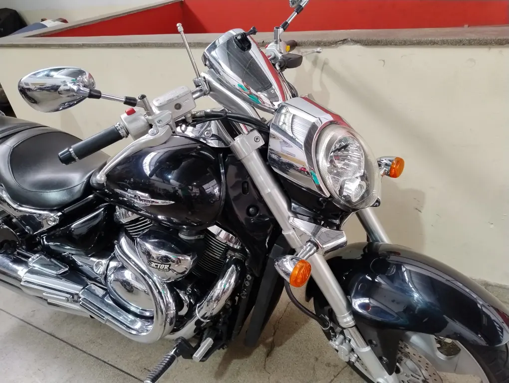SUZUKI Boulevard M 1500 - Foto