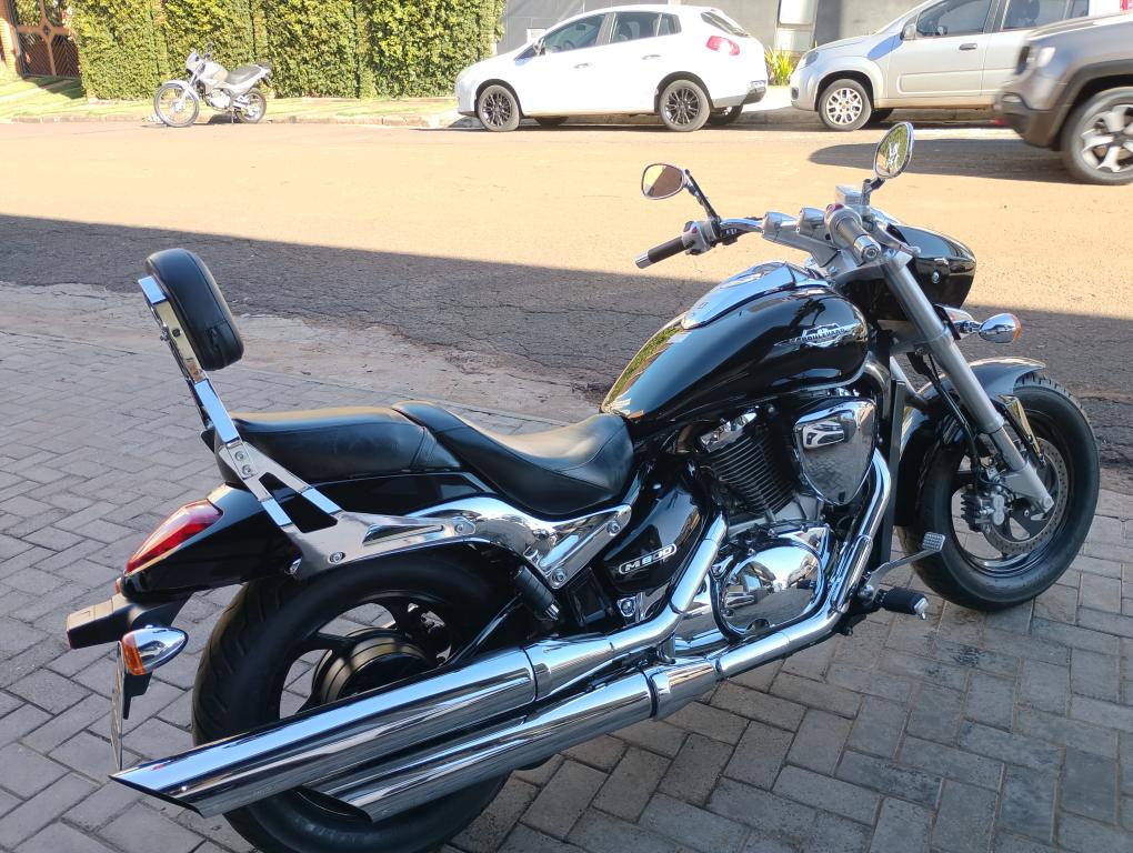 SUZUKI Boulevard M 800 - Foto