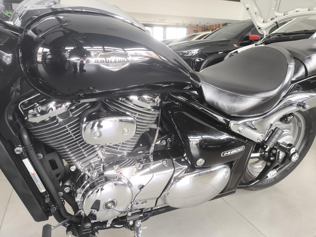SUZUKI Boulevard M 800 - Foto