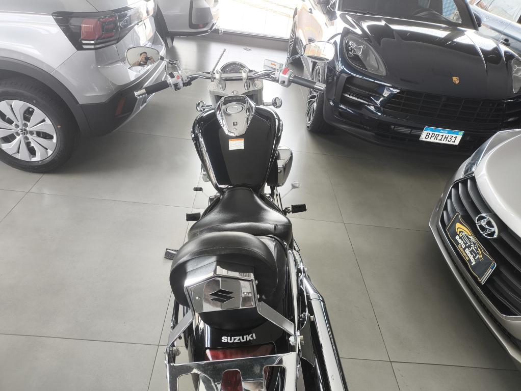 SUZUKI Boulevard M 800 - Foto