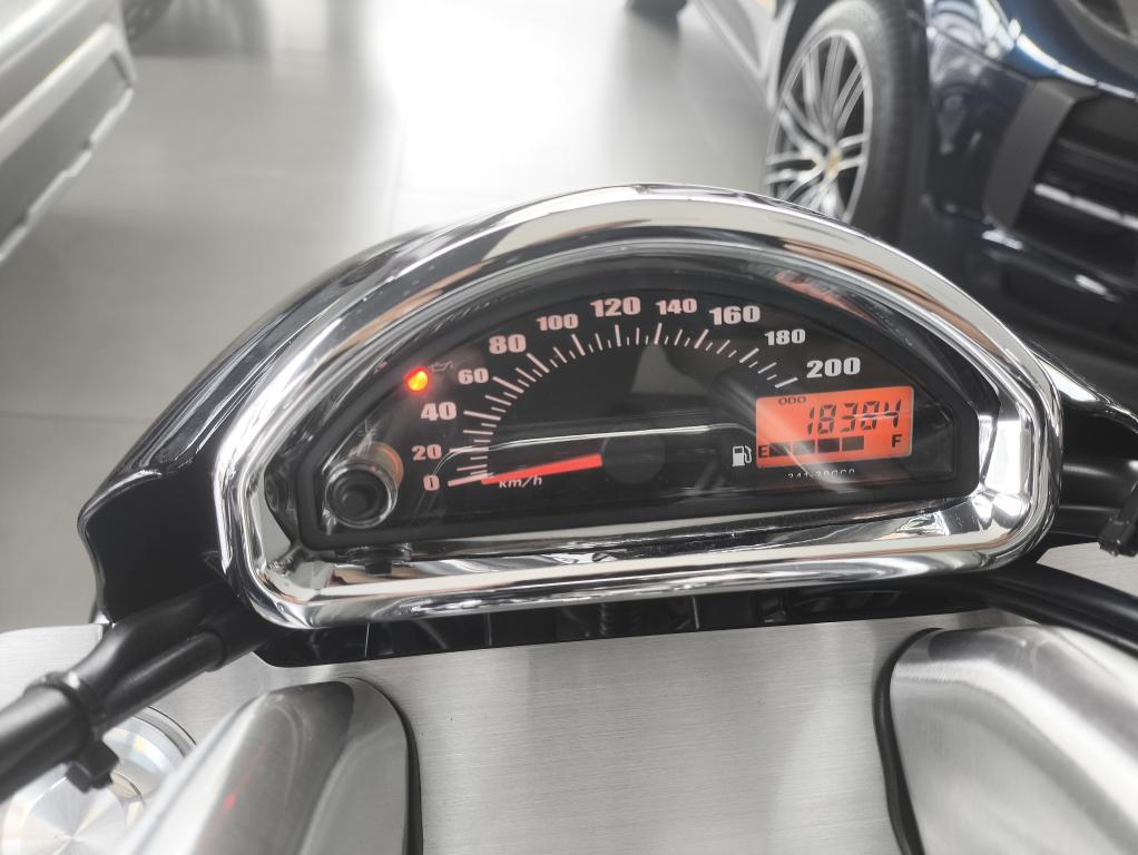 SUZUKI Boulevard M 800 - Foto