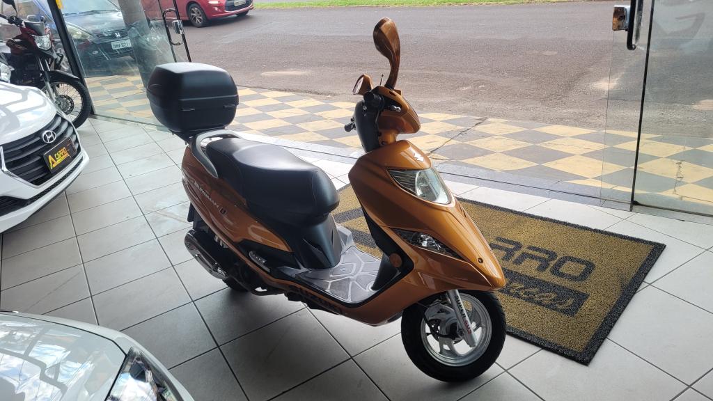 SUZUKI Burgman 125 - Foto