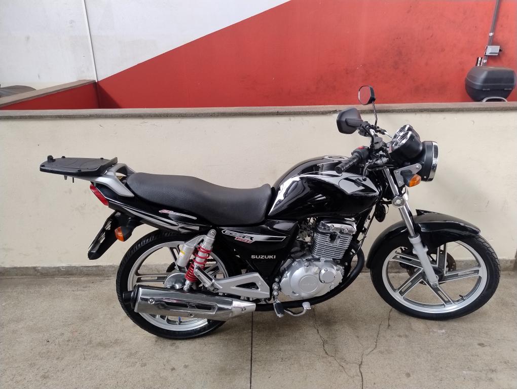 SUZUKI GSR 150 - Foto