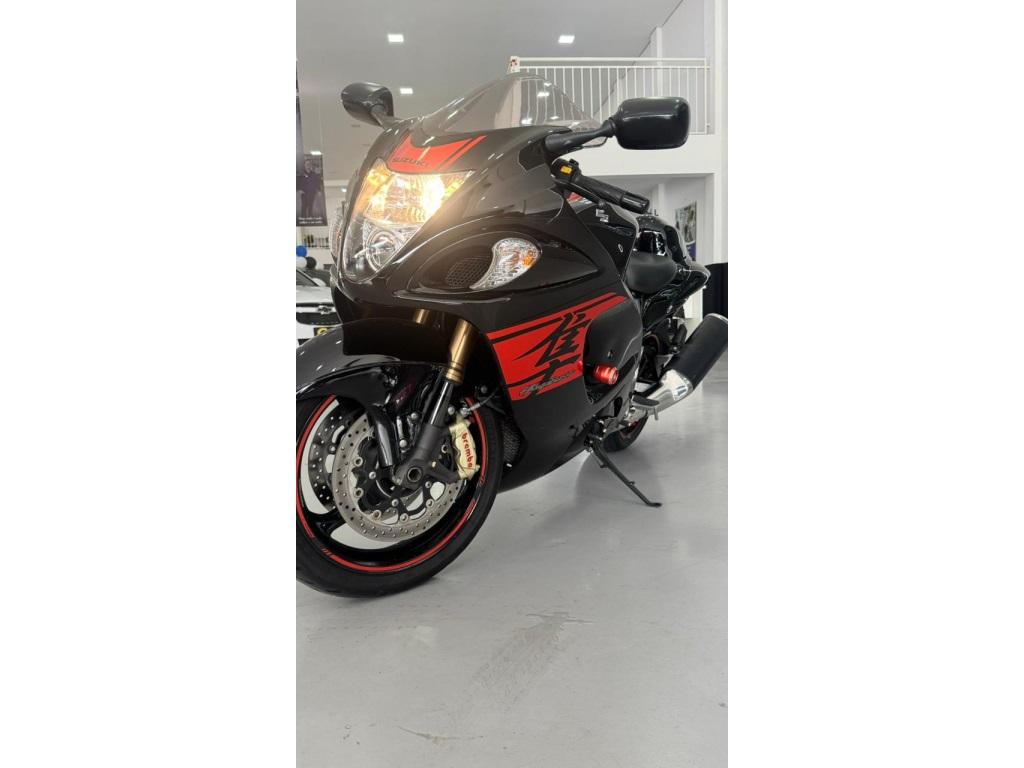 SUZUKI GSX-R 1300 Hayabusa - Foto