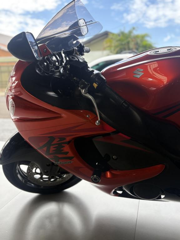SUZUKI GSX-R 1300 Hayabusa - Foto