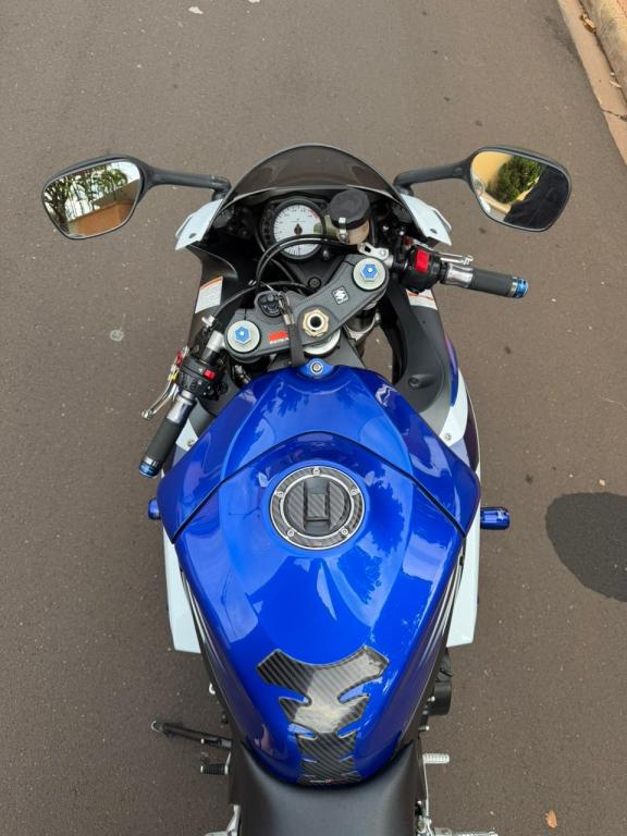 SUZUKI GSX-R 750 Srad - Foto