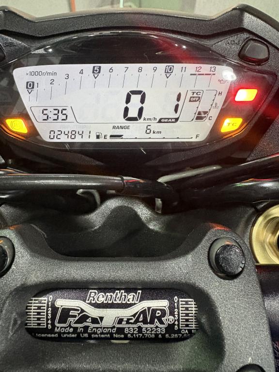 SUZUKI GSX-S 1000 - Foto