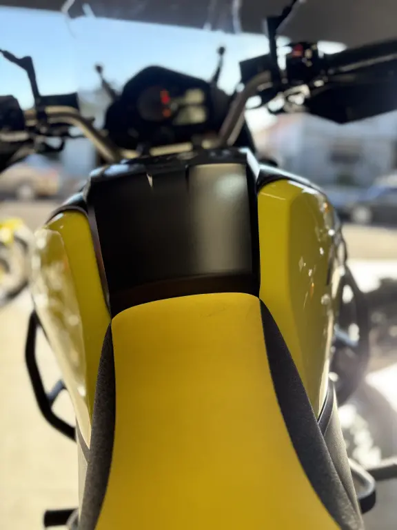 SUZUKI V-Strom DL 1000 XT - Foto