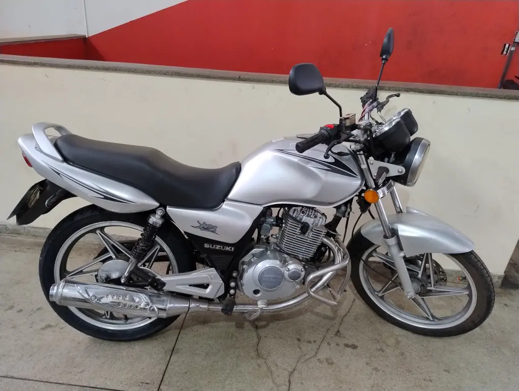 SUZUKI Yes 125 - Foto