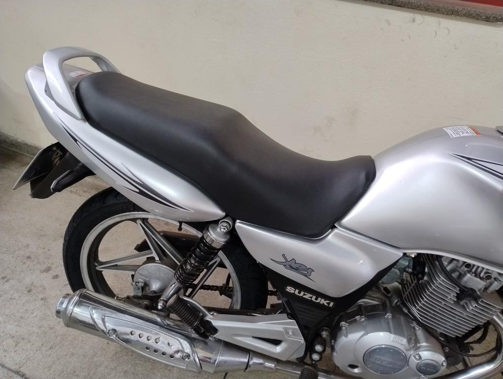 SUZUKI Yes 125 - Foto