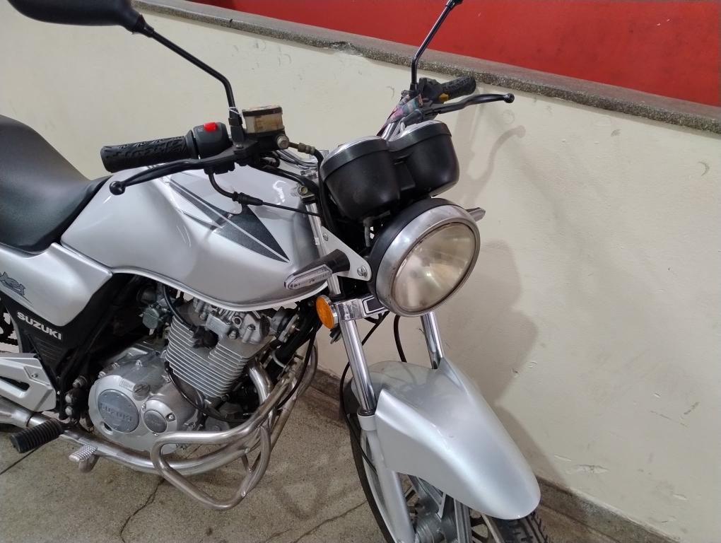 SUZUKI Yes 125 - Foto