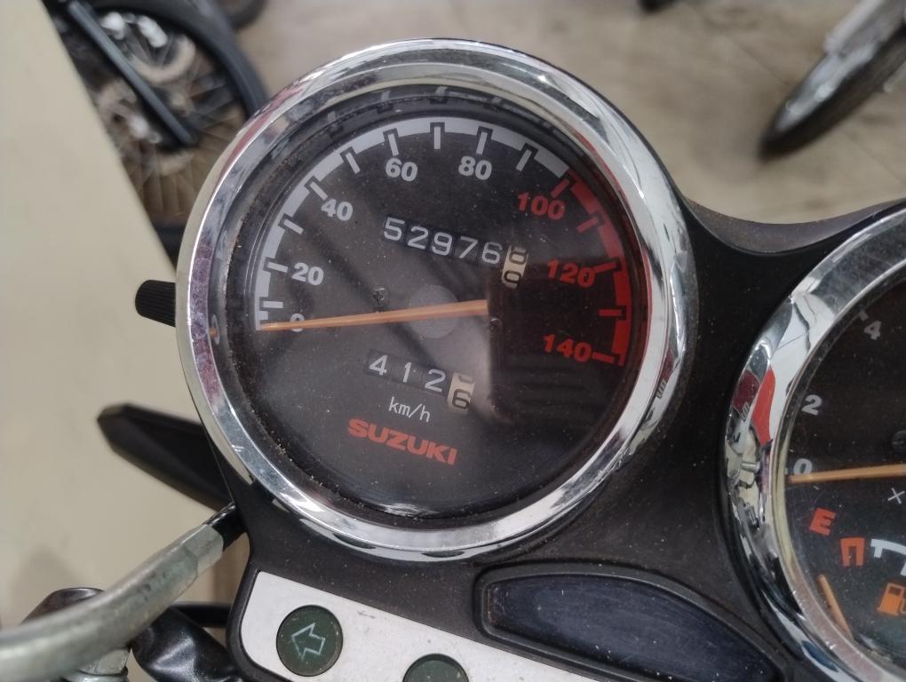 SUZUKI Yes 125 - Foto