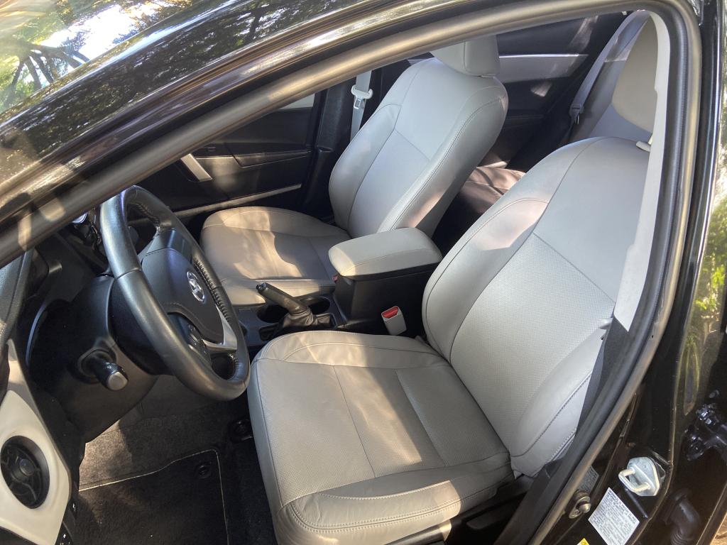 TOYOTA Corolla - Foto