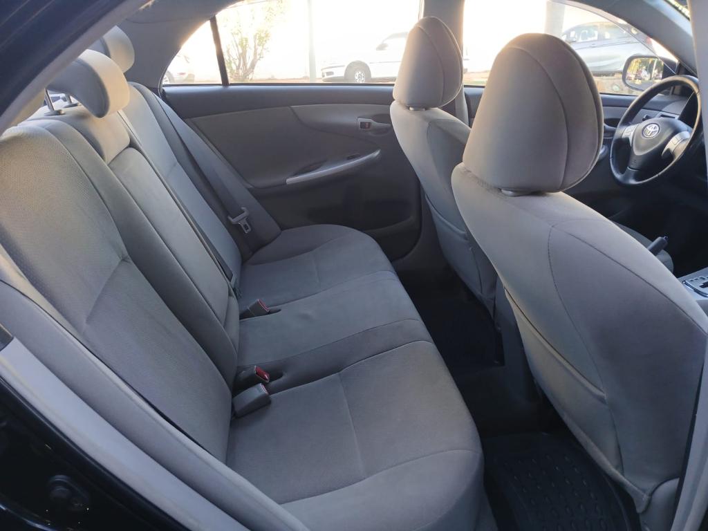 TOYOTA Corolla - Foto