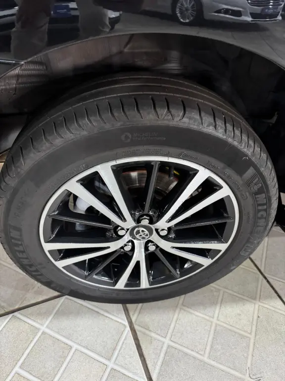 TOYOTA Corolla - Foto