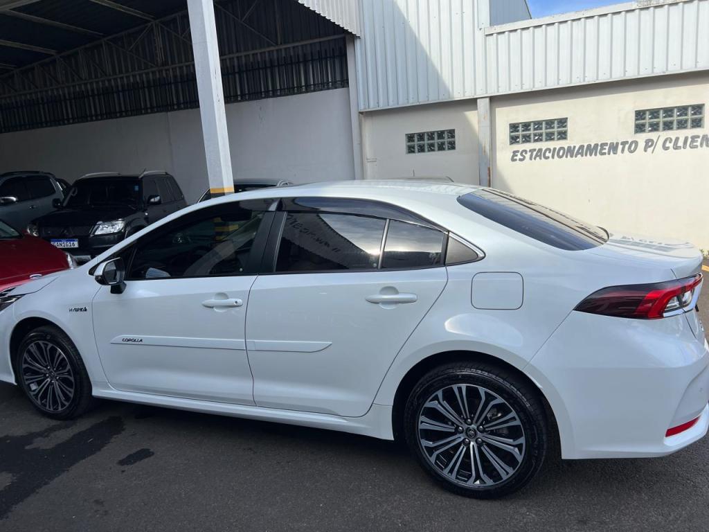 TOYOTA Corolla - Foto