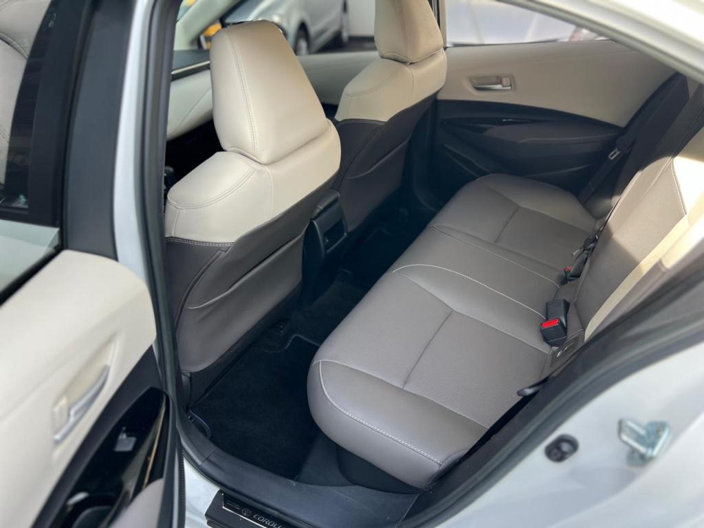 TOYOTA Corolla - Foto