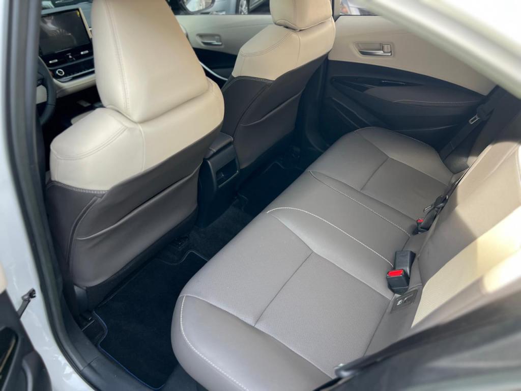 TOYOTA Corolla - Foto