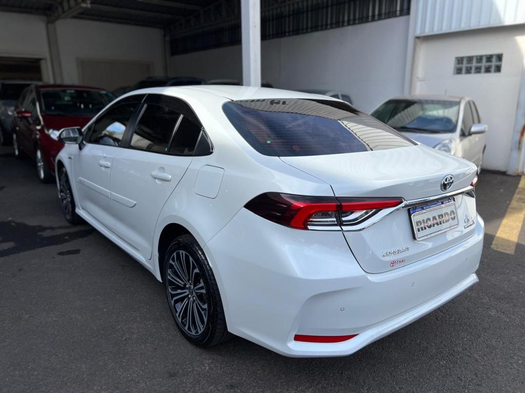 TOYOTA Corolla - Foto