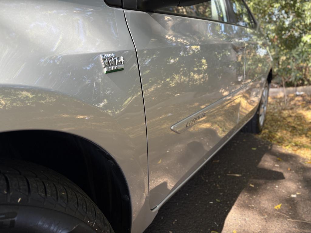 TOYOTA Corolla - Foto