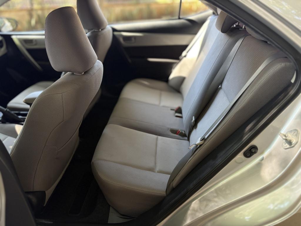 TOYOTA Corolla - Foto