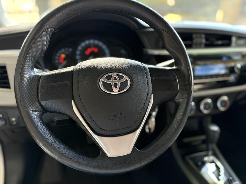 TOYOTA Corolla - Foto