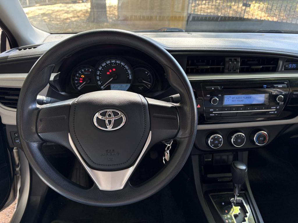 TOYOTA Corolla - Foto