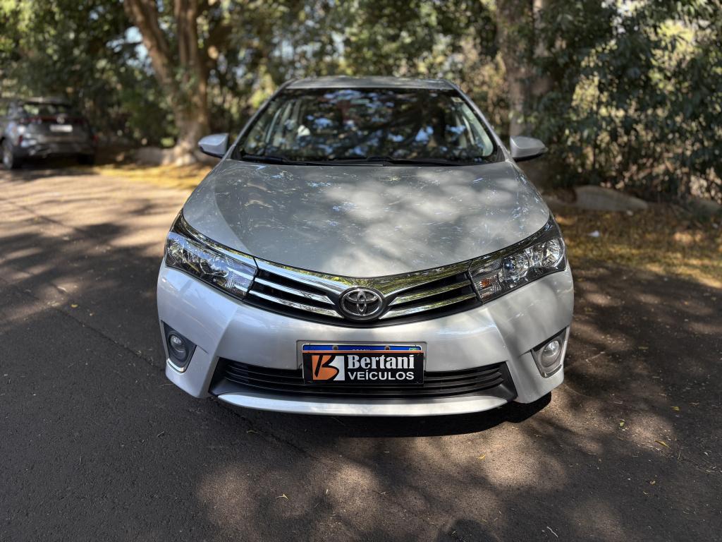 TOYOTA Corolla - Foto